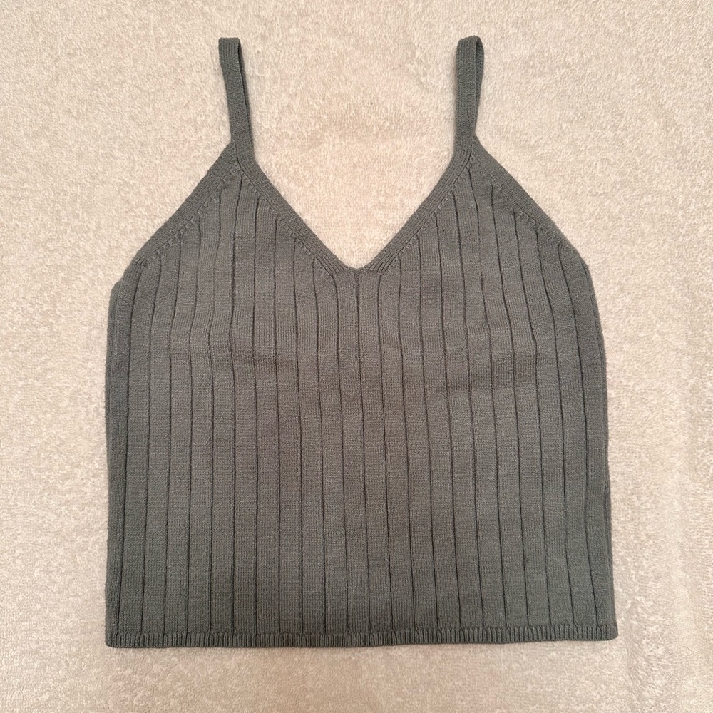 Abercrombie & Fitch Gray Ribbed Crop Camisole